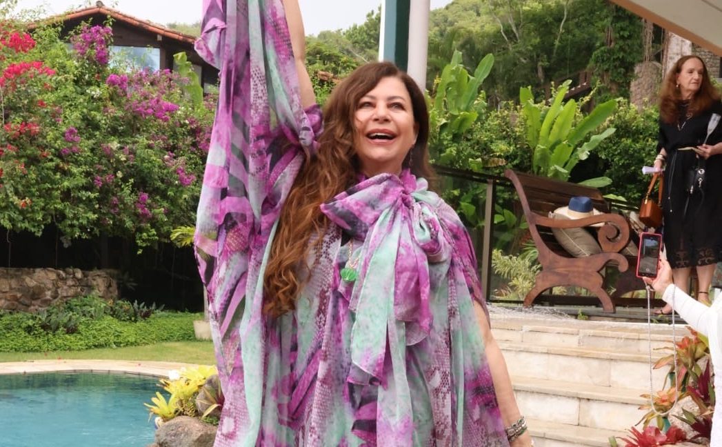 Kristhel Byancco leva a Brasília a experiência “Joias do Poder”, unindo arte, design, literatura e protagonismo feminino